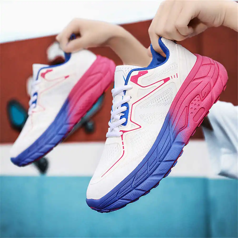 Non scivola Taglia 37 Scarpe T - Badminton News recensione e prezzo